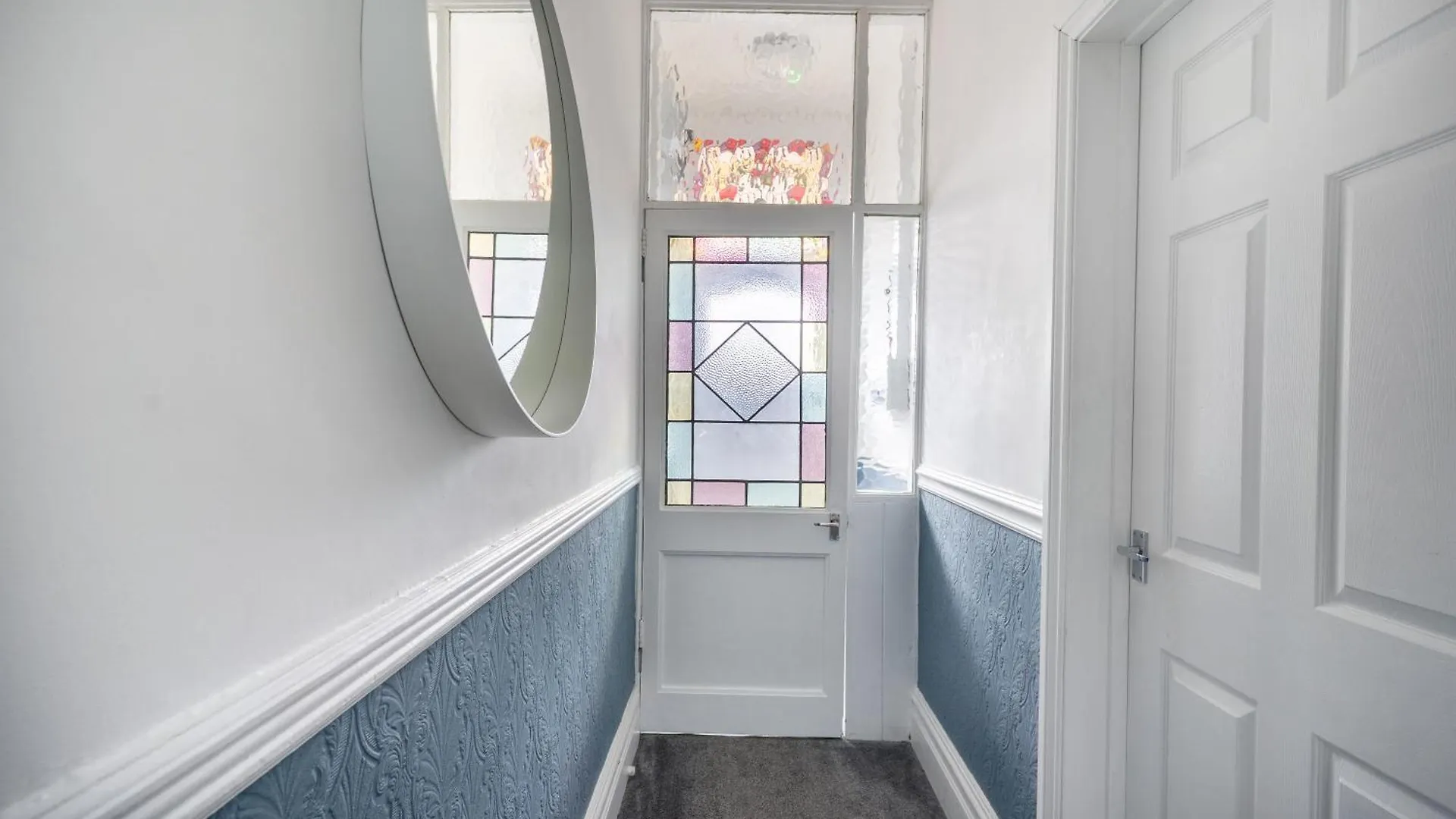 Teesside House - Sleeps Up To 10 Apartment Redcar