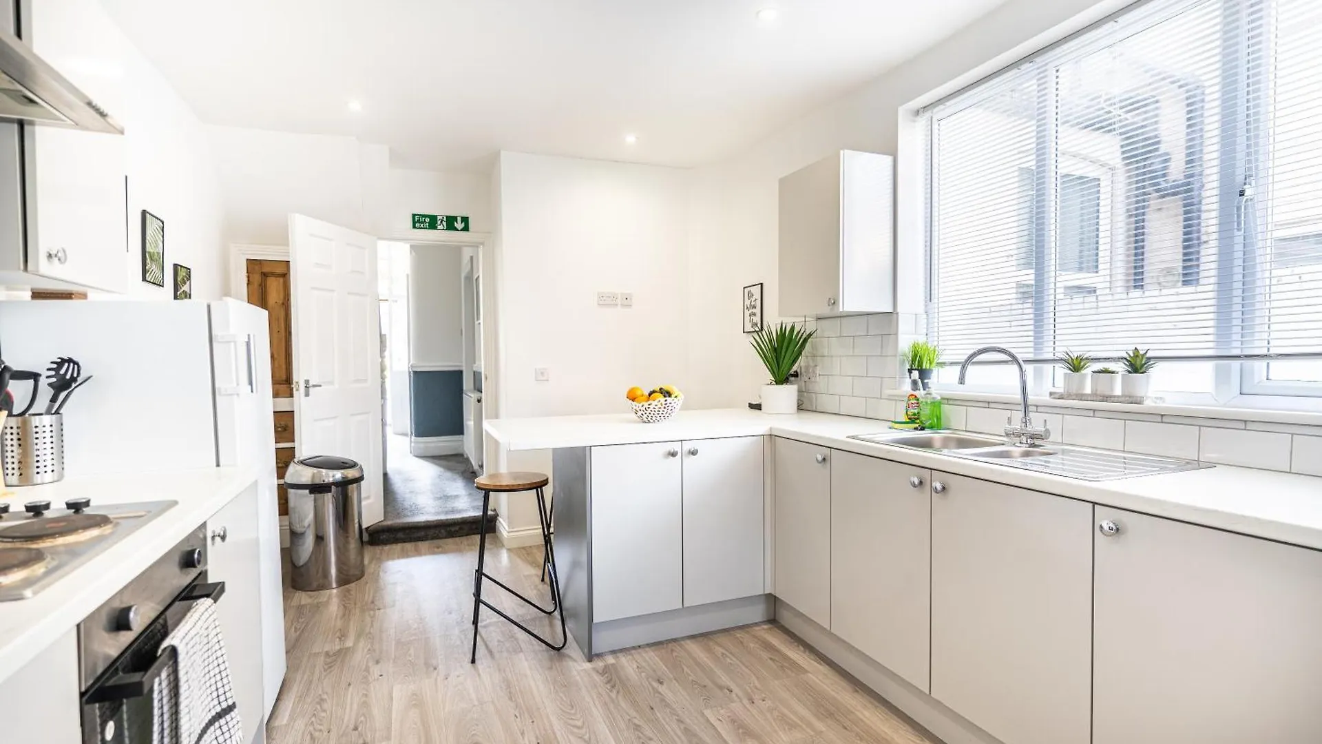 Teesside House - Sleeps Up To 10 Apartment Redcar